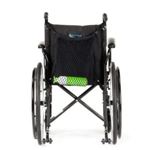 MultiMotion rolstoelnetje bevestigd aan de achterzijde van een rolstoel